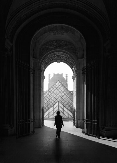 Oneness - Louvre Museum paris ©Julia Anna Gospodarou